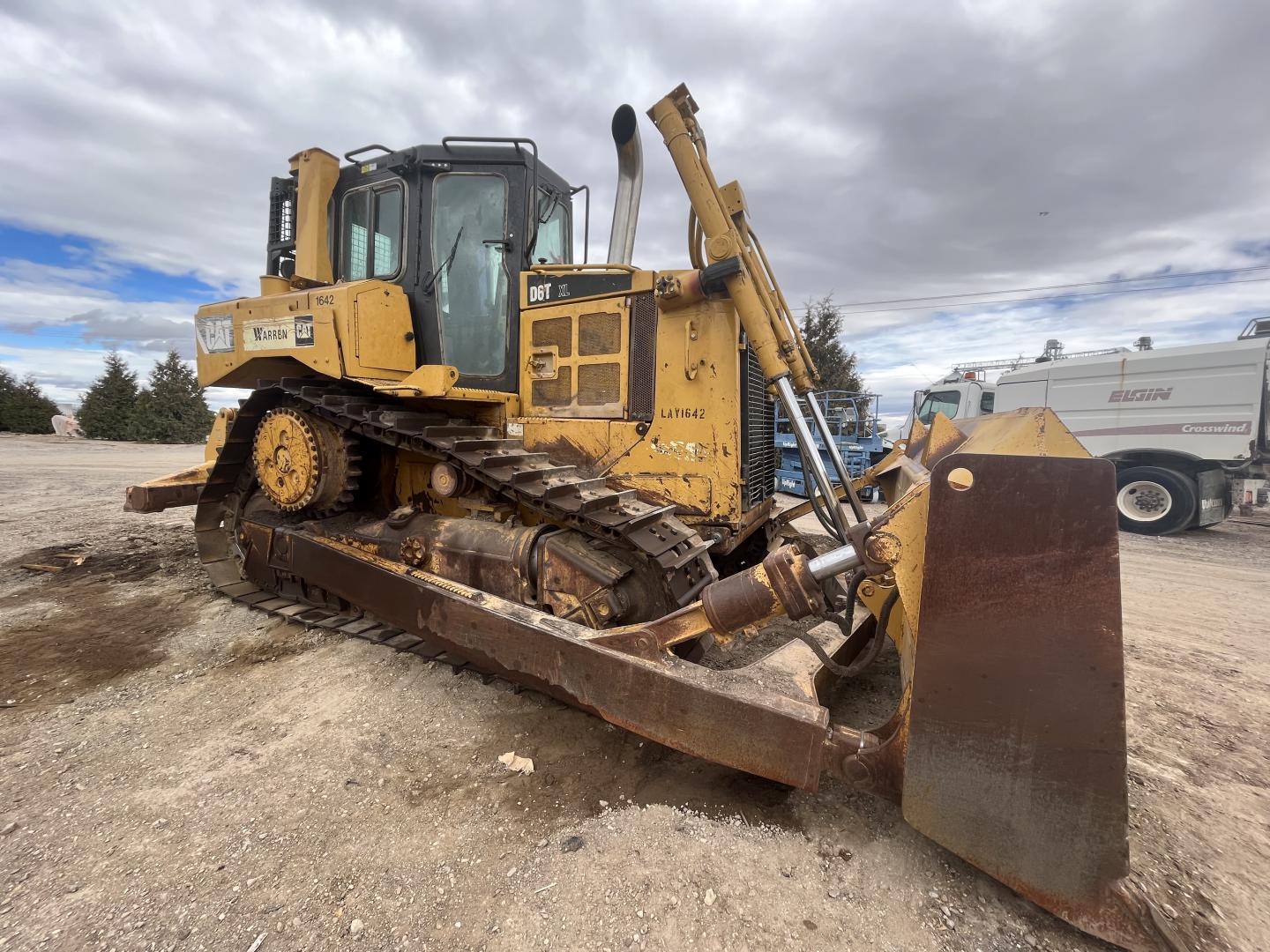 ./imagenes/INVOICE/2019/16116/TOPADOR FRONTAL CATERPILLAR D6T XL (9).JPG